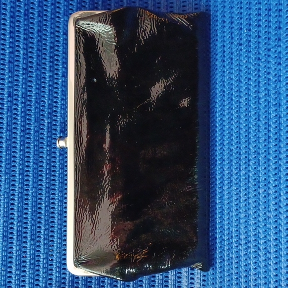 Hobo International - Picture 8 of 10